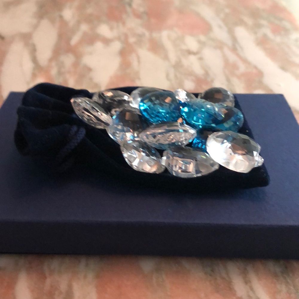 Swarovski Scallop Shells